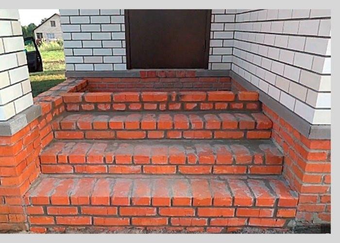 кирпичное крыльцо