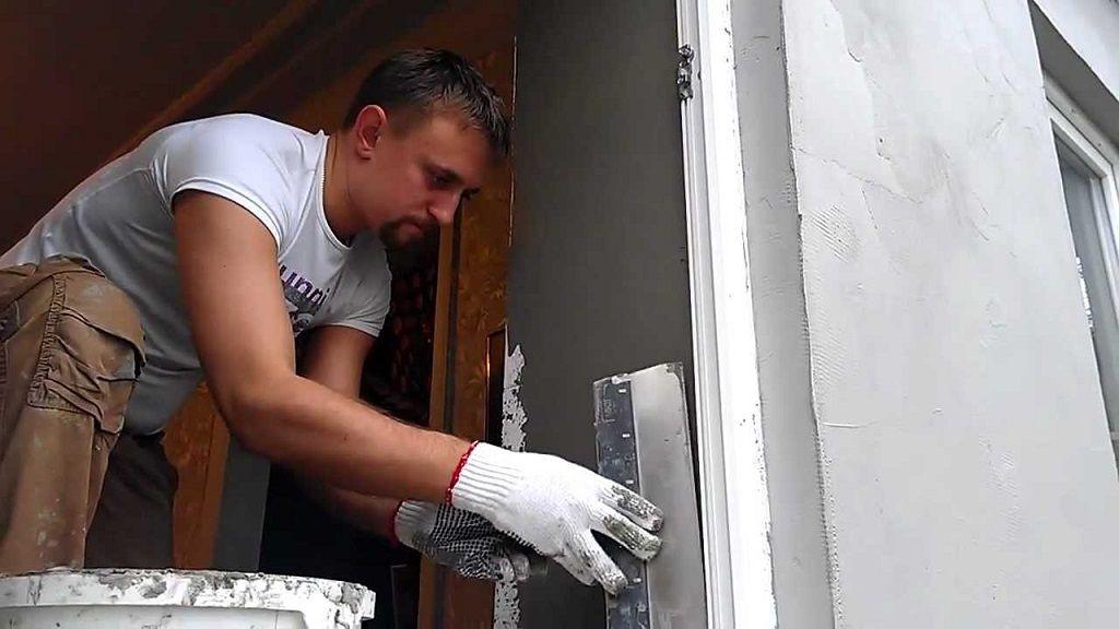 Штукатурка откосов двери самостоятельно