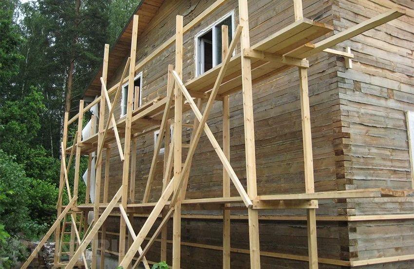 Деревянные строительные леса
