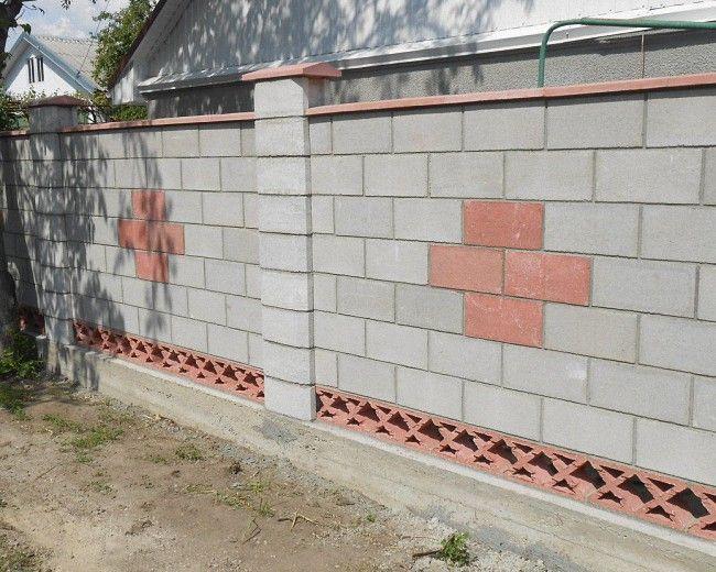 забор из декоративных бетонных блоков своими руками