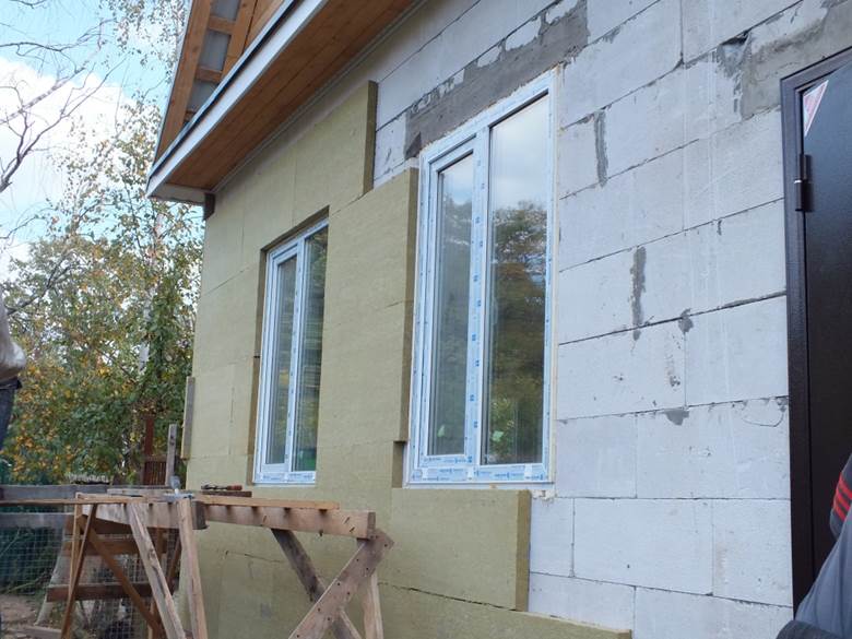 Утепление дома из газобетонных блоков