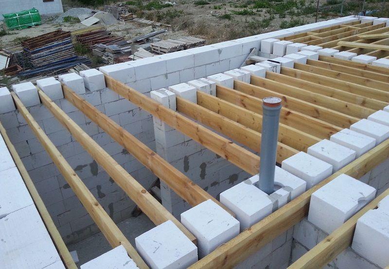 Деревянное перекрытие в доме из газобетона